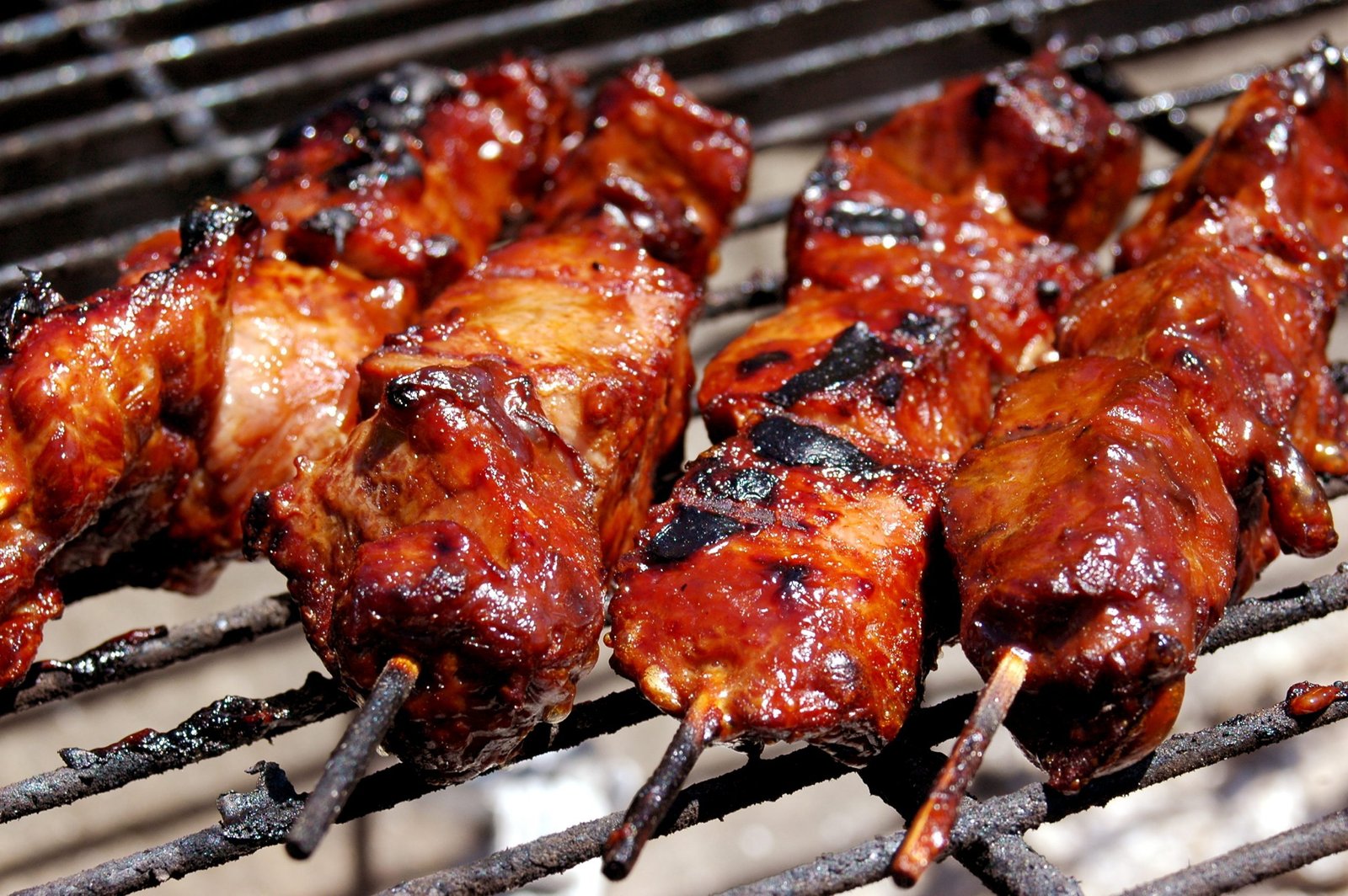 Shop Braai & BBQ – South African sosaties, boerewors, and meats for the perfect grill.